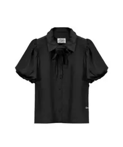 Treat Ürself Rosechoker satin puffblouse - メルカリ