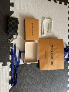Louis Vuitton ダミエ レザーキーケース 状態悪いです。