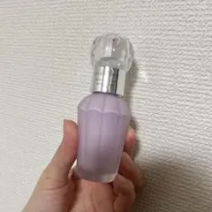 JILLSTUART イルミネイティングジェム セラムプライマー01のサムネイル