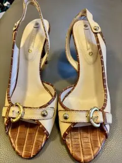 Celine ベージュブラウン ストラップサンダルのサムネイル