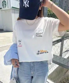 ランダムエンブロイダリーロゴ半袖Tシャツ