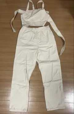 サロペット　セットアップ　アイボリー　Mサイズ