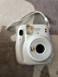 Fujifilm instax mini 11 アイスホワイト 本体