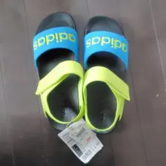 adidas スポーツサンダル 青/黄25cm