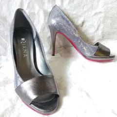未使用 DIANA シルバー オープントゥ ハイヒール　レッドソール シルバー