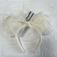 ディズニー　ミニー　カチューシャ　ツイード　ホワイト　白　リボン