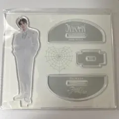 straykids リノ アクリルスタンド