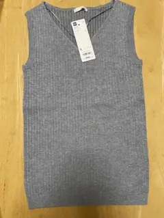 GU ワイドリブＶネックセーター　Ｓ