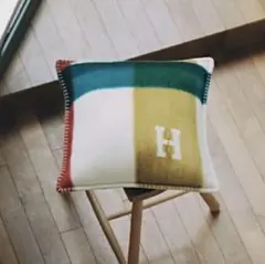 エルメス　カシミヤ　クッション　大特価