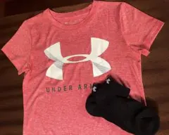 Under Armour Tシャツとスポーツソックス2点セット