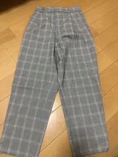 GU らくらくチェックパンツのサムネイル