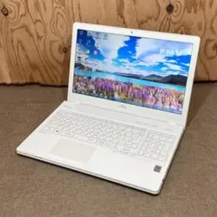 富士通 LIFEBOOK AH53/U【中古】のサムネイル