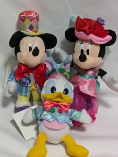ディズニー　イースター　2010　ミッキー　ミニー　ドナルド　ぬいぐるみバッチ