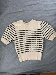 LILY BROWN 半袖ニット クリーム色と黒のストライプ