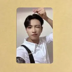 ATEEZ ホンジュン トレカ MOVEMENT Wonderwall 3.0 - メルカリ