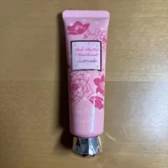 ジルスチュアート　ハンドクリーム