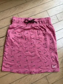 NIKE 総柄 スカート ピンク Mのサムネイル