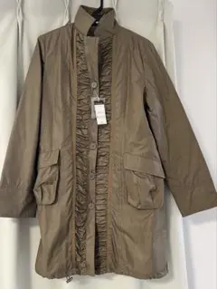 ベージュ フロントボタン ギャザーコート