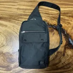 PORTER スモーキースリングショルダーバッグ　ボディバッグ
