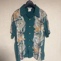 パラダイスファウンド 和柄 アロハシャツ ウッドボタン Mサイズ　レーヨンのサムネイル