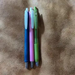 新品未使用)ZEBRA！SARASAボールペン 3本セット/定価550円