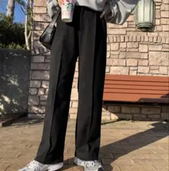 BLATE サイズ調節可能・美ライン上質タックラフワイドパンツ