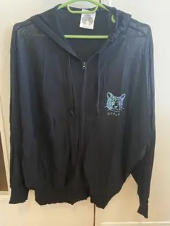 Item thumbnail for item 7a63600a-3c7f-4cf6-8d35-83fee491d24e