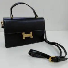 ブラック ショルダーバッグ H