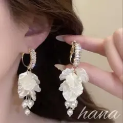 ピアス　花モチーフ　大ぶり　揺れる　かわいい　お花ピアス　ビーチ　ブライダル