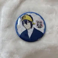 刀剣乱舞 花丸 缶バッチ 三日月宗近 | Mercari