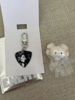 TWICE ダヒョン ピック キーホルダー ENEMY ガチャ こぎみゅん