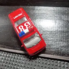 WELLYミニカー　メルセデスベンツ　消防車両のサムネイル