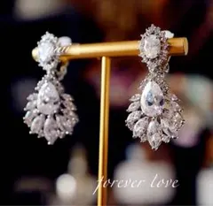 ☆キュービックジルコニアイヤリング❀ブライダルウ期間限定セール