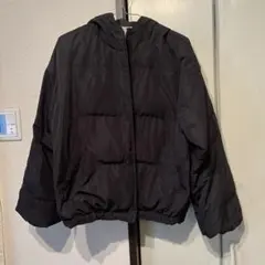 ダウンジャケット　ブラック