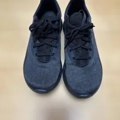 【美品】adidasスニーカー