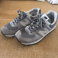 New Balance U574 グレー スニーカーのサムネイル