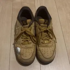 NIKE AIR FORCE 1 スニーカー