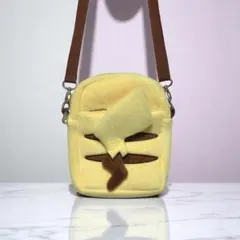 【新品未使用】ピカチュウバッグ　ショルダーバッグ　ポケモン　アニメ　スマホケース