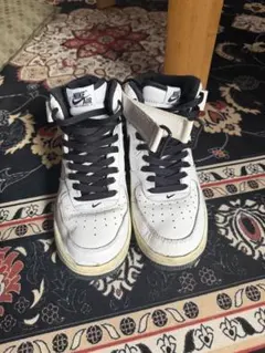 NIKE AIR FORCE 1 MID ホワイト ブラック
