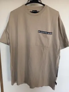 FIRST DOWN ポケットTシャツ ベージュ Sサイズのサムネイル