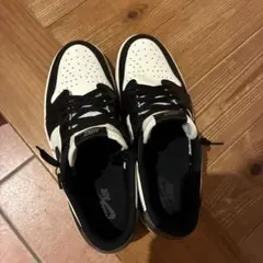 Item thumbnail for item dcb27101-8e99-4e26-b429-e59e8646e610