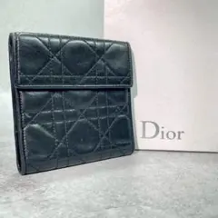 Christian Dior 折り財布　ブラック　金具　キルティングのサムネイル