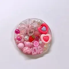 推し活キラキラレジンビーズバッジ　ピンク　LOVE ハート