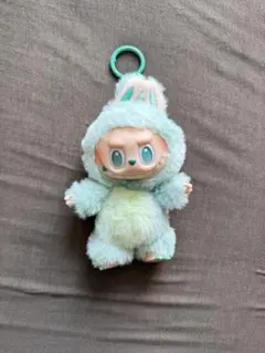 ラブブ　THE MONSTERS 緑色ぬいぐるみキーホルダー