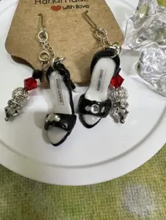 ハイヒール型ハンドメイドイヤリング