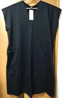 UNIQLO ひざ丈ワンピース