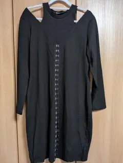 Lulu Diary ブラックひざ丈ワンピース 3L オフショル