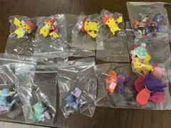 ポケモン、星のカービィ、仮面ライダー　フィギュア こまごまセット