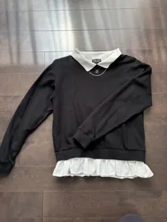 BeBe ブラック ホワイト 長袖カットソー