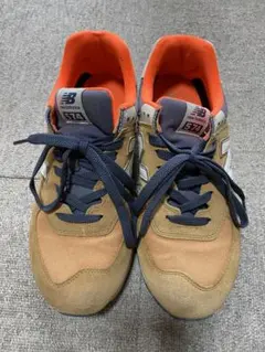 New Balance 574ベージュ/オレンジ/ネイビー